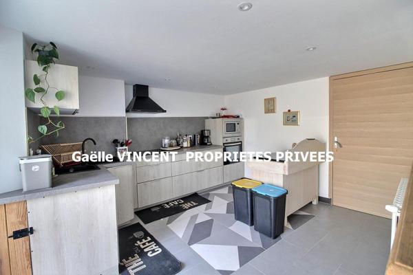 Saint Julien Molin Molette 42220 Maison pierre 151m² habitables 4 chambres sur 640m² de terrain