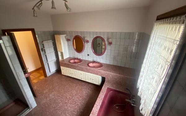 Maison à vendre    4 pièces • 154,50 m2 Toulouse