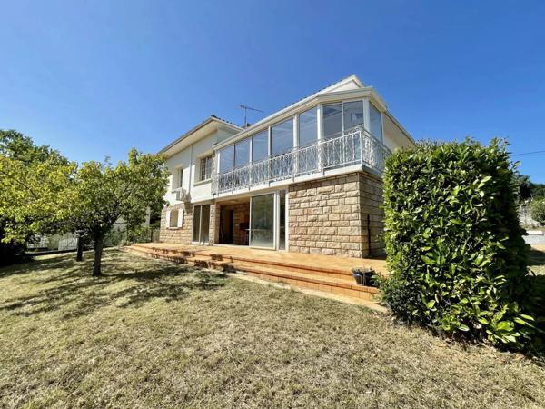 Maison sur les hauteurs de Villeneuve sur lot