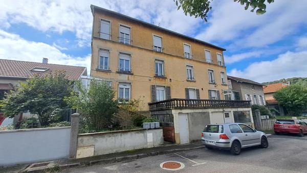 Navenne immeuble à fort potentiel de rentabilité