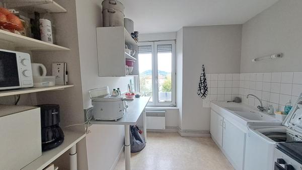 Navenne immeuble à fort potentiel de rentabilité