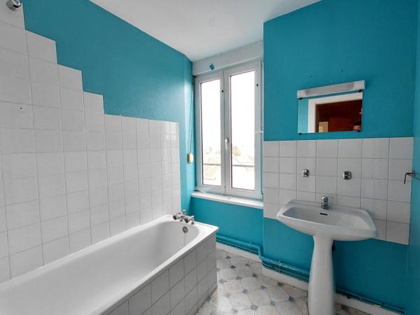 Navenne immeuble à fort potentiel de rentabilité