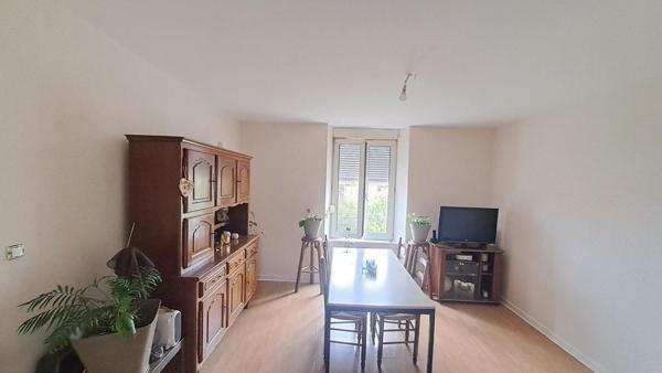 Navenne immeuble à fort potentiel de rentabilité