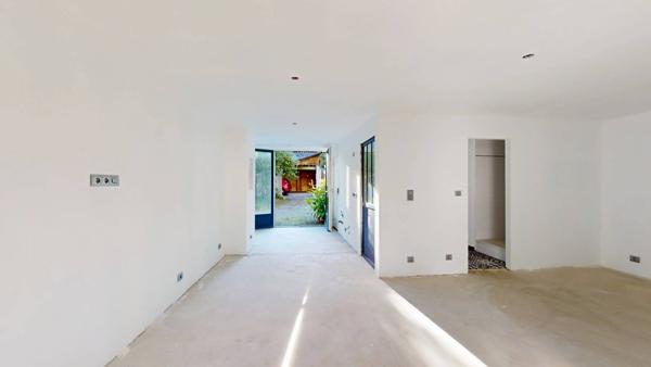 Maison de ville 3/4 chambres avec jardin – Chinon