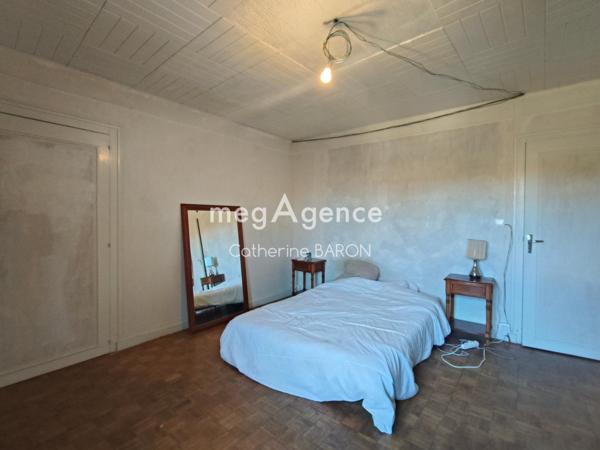 Maison à BEAUVAIS-SUR-MATHA, 17490 - 8 pièces 120m²