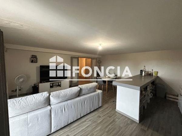 Location Appartement 3 pièces 77.9 m² - 11 RUE H-DE VILLE Montauban 82000