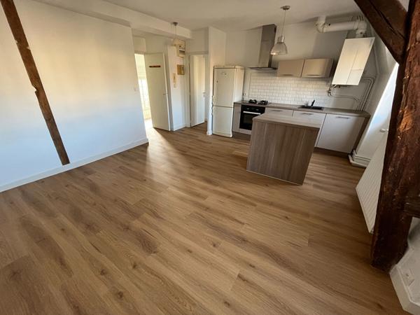 Centre-Ville - Appartement Type 2 de 37 m² - Proche Cathédrale Saint-Pierre