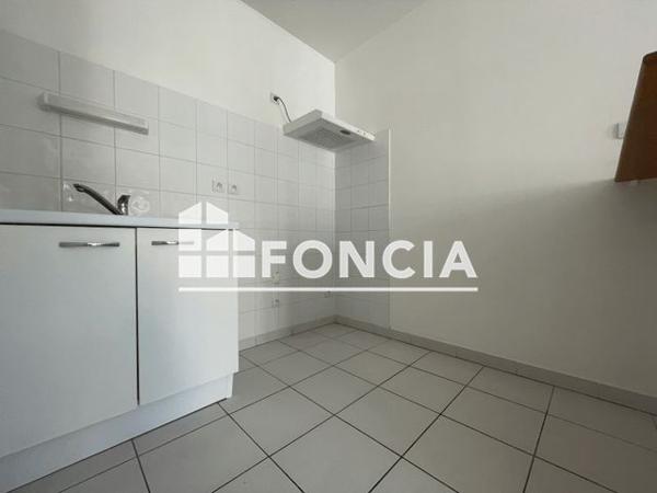 Location Appartement 2 pièces 36.92 m² - 14 RUE PAUL LOUIS COURRIER Perigueux 24000