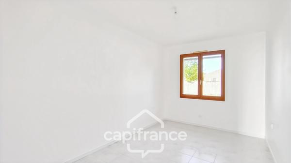 Maison de plein-pied - 125 m² -Terrain 991 m² SAINTE LIVRADE SUR LOT (47)