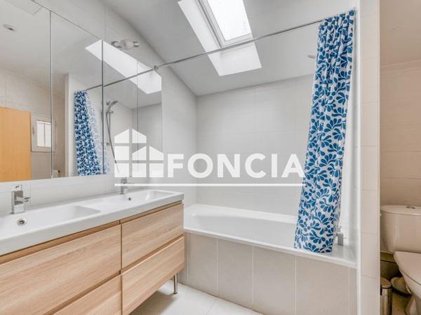 À vendre Appartement 4 pièces 85.62 m² - Bordeaux 33000