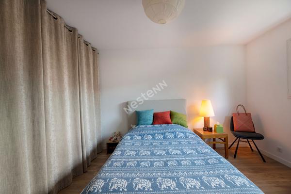 Maison à vendre en plein centre de Châteaugiron - 4 chambres, jardin et garage double