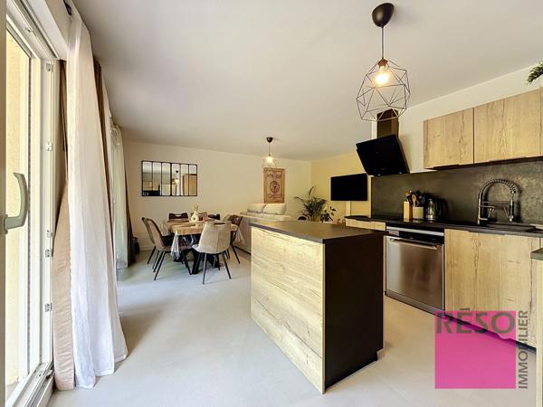 MAGNIFIQUE T3 EN REZ-DE-JARDIN AVEC JARDIN PRIVATIF