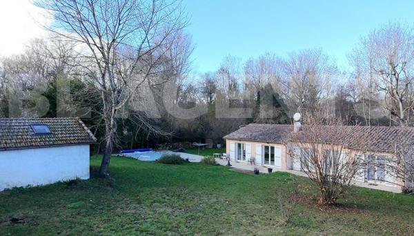 Un havre de calme à deux pas du centre de Mirepoix avec jardin et confort moderne