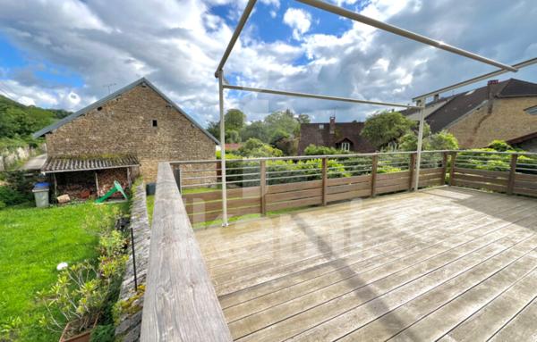 Maison de village en pierre, 6 pièces, 160m2