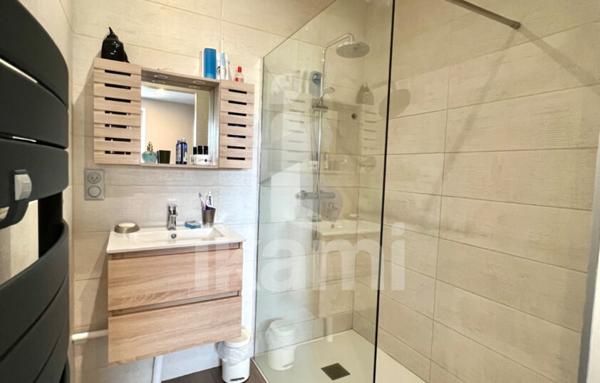 Maison de village en pierre, 6 pièces, 160m2