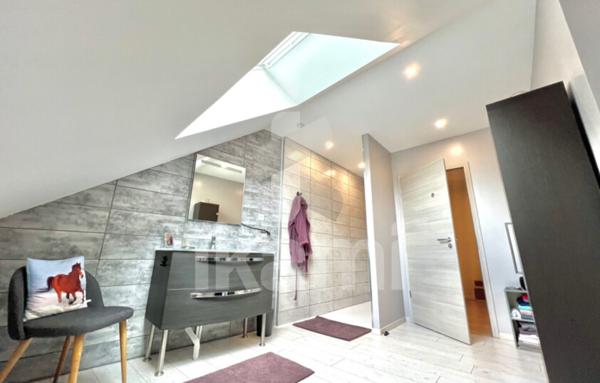 Maison de village en pierre, 6 pièces, 160m2