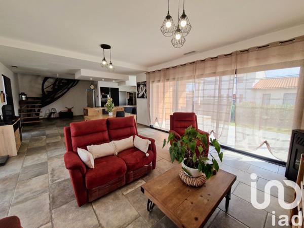 Maison 6 pièces de 152 m² à Bompas (66430)