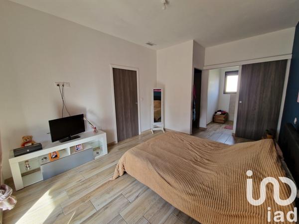 Maison 6 pièces de 152 m² à Bompas (66430)