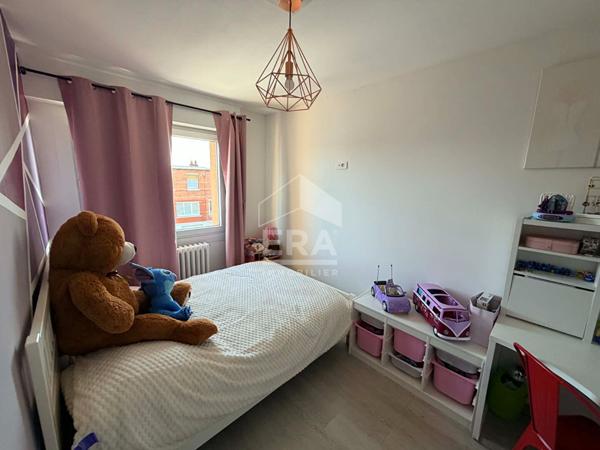 Maison Petite Synthe  (59640) trois chambres jardin et garage