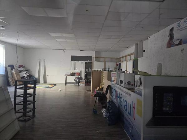 Vente                                                      Immeuble
                        
                     8 pièces                      314 m2                     à Clermont-l'Hérault