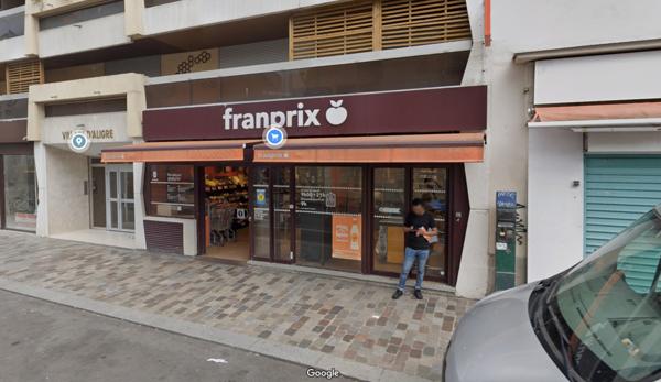 LOCAL À LOUER 166M2 À PARIS (75012)