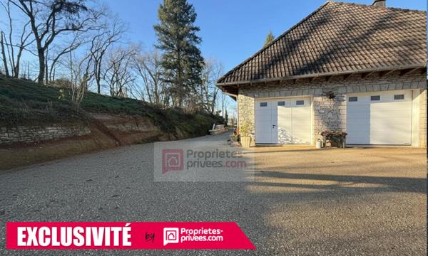 Maison familiale en pierres - Brive Ouest - Espace à vivre de PLAIN PIED - Terrain 5 038 m²