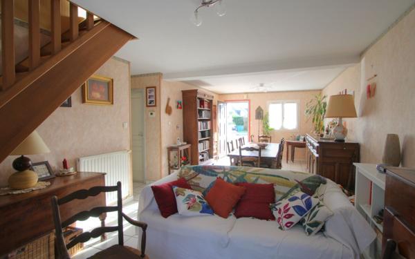 Maison à vendre    4 pièces • 86,75 m2 Saint-Jean-de-la-Ruelle