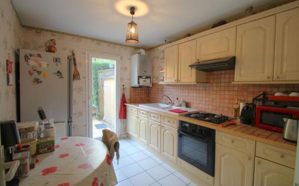 Maison à vendre    4 pièces • 86,75 m2 Saint-Jean-de-la-Ruelle