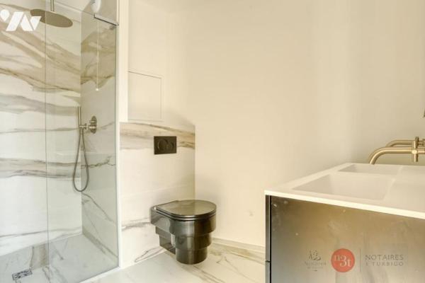 studio Neuf, classe A