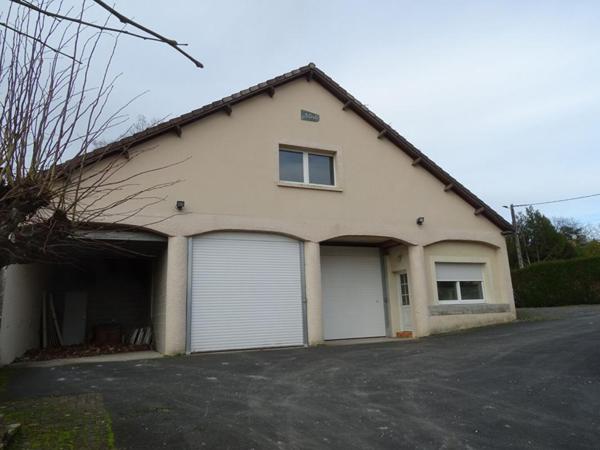 Immeuble Gien, 5 appartements, 274 m2