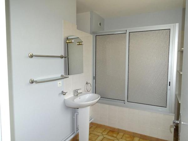 Immeuble Gien, 5 appartements, 274 m2