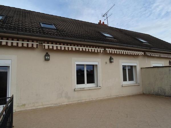 Immeuble Gien, 5 appartements, 274 m2
