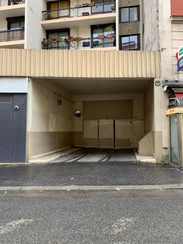 Place de parking sécurisée -Paris 12e (Wattignies / Meuniers)