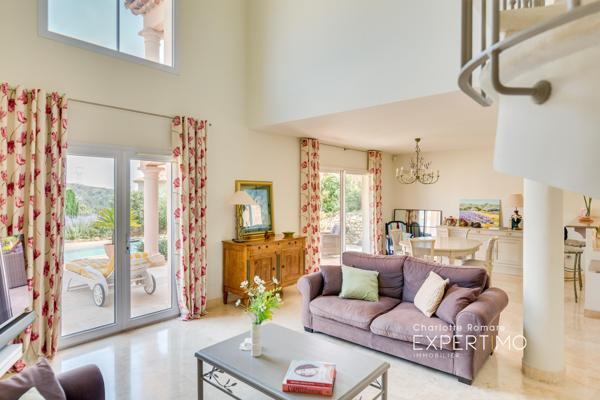 Aurons (13121) VILLA CONTEMPORAINE AU CALME AVEC VUE PANORAMIQUE