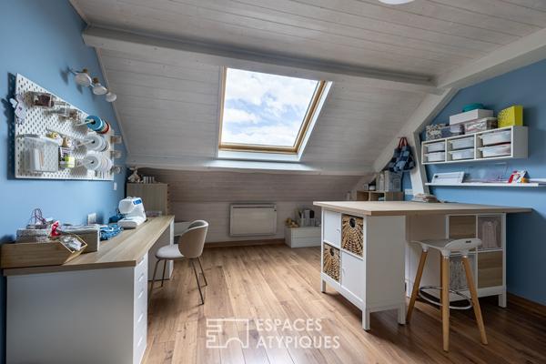 Maison familiale avec piscine et vue dégagée dans un cadre paisible