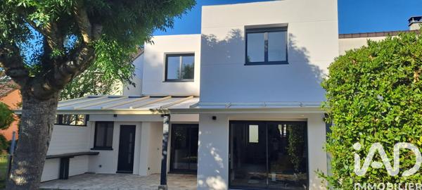 Maison à vendre 6 pièces 125 m² Sainte-Geneviève-des-Bois