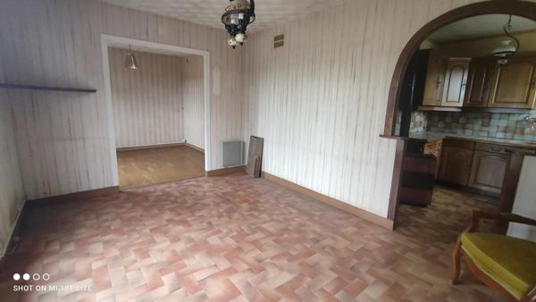 Vente                                                      Maison
                        
                     2 pièces                      52 m2                     à Sully-sur-Loire