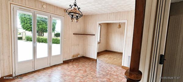 Vente                                                      Maison
                        
                     2 pièces                      52 m2                     à Sully-sur-Loire