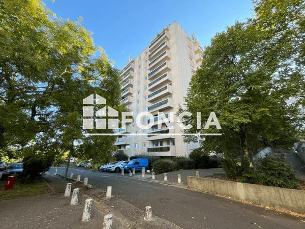 Location Appartement 3 pièces 66.31 m² - RUE J. PREVERT LES EMAUX II Le Bouscat 33110