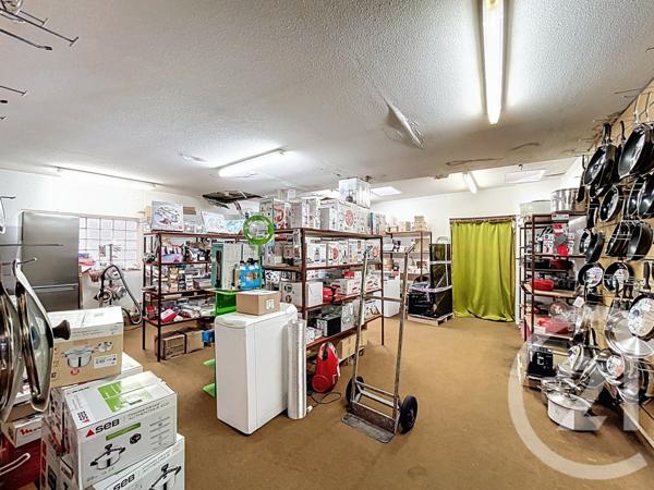 Immeuble à vendre  426 m2 LE CHAMBON SUR LIGNON - 43