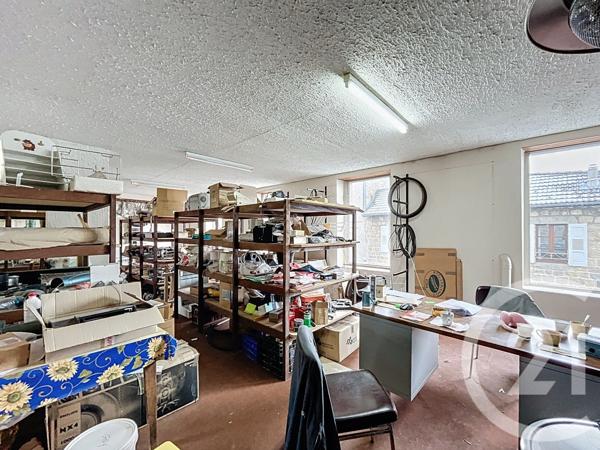 Immeuble à vendre  426 m2 LE CHAMBON SUR LIGNON - 43