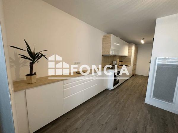 Location Studio 26.31 m² - 1 RUE DU PUITS DE CHARRON Bandol 83150