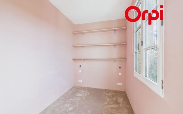 Maison à vendre    5 pièces •  Bernay