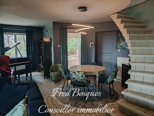 Maison d'architecte 9 pièce(s) 210 m2