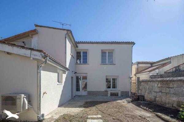 Maison à vendre 180 000 € Angoulême 3 p 74 m² DPE B
