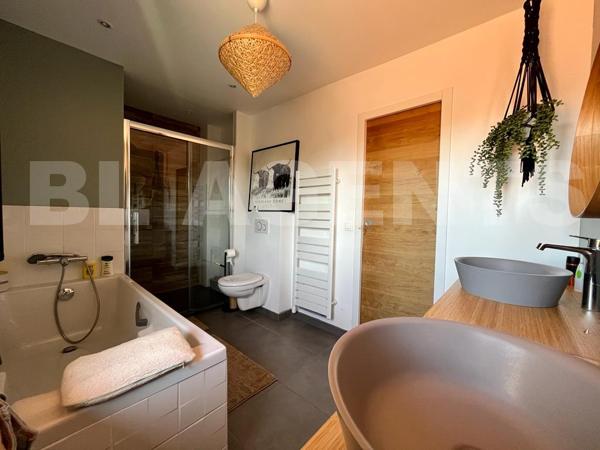 maison/villa 6 pièce(s) 200 m2