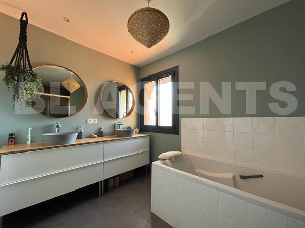 maison/villa 6 pièce(s) 200 m2