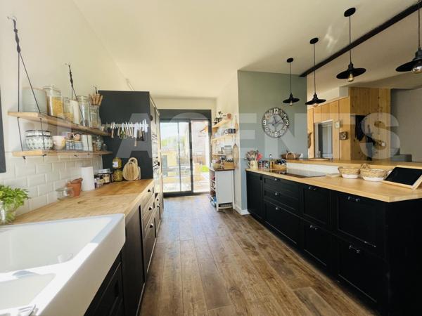 maison/villa 6 pièce(s) 200 m2