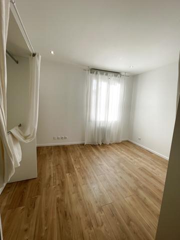 Montpellier (34000) Maison de village avec cour et parking