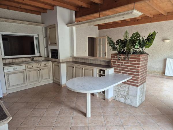 Grande maison de village avec jardin, Montaigu de Quercy, Tarn et Garonne